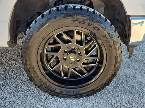 Used 2021 Ford F150 Lariat image 7