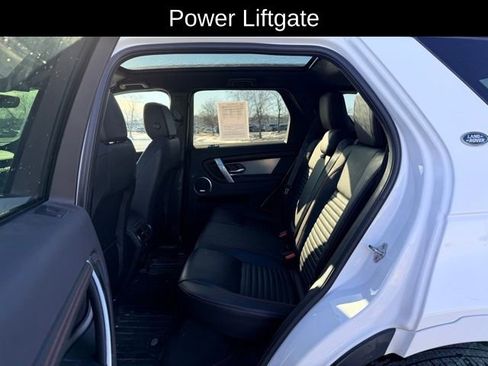 Used 2023 Land Rover Discovery Sport SE R-Dynamic image 9