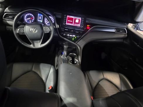 Used 2022 Toyota Camry SE w/ Convenience Package FWD image 33
