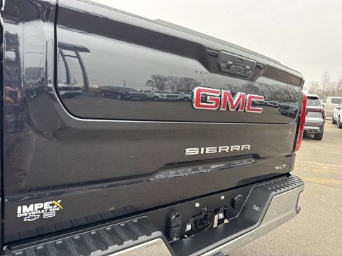 Used 2026 GMC Sierra 1500 SLT image 34