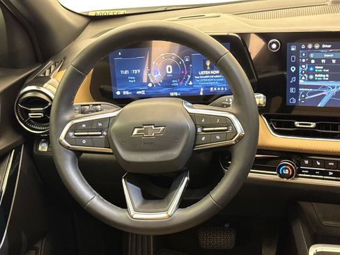 Used 2026 Chevrolet Equinox ACTIV w/ Convenience Package III AWD/4WD image 15