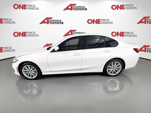 Used 2023 BMW 330i xDrive Sedan w/ Driving Assistance Package AWD/4WD image 4