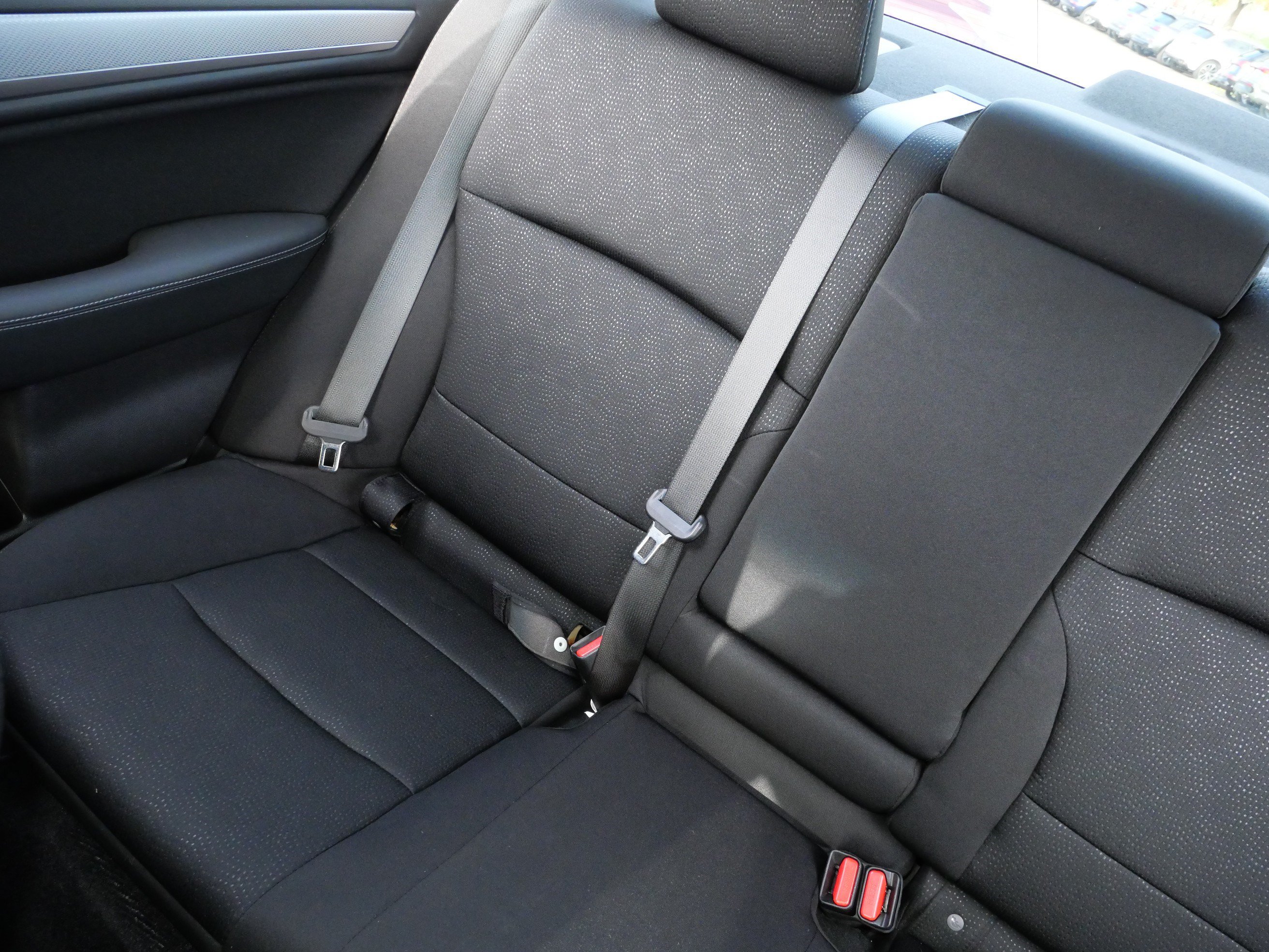 Used 2015 Subaru Legacy 2.5i Premium AWD/4WD image 12