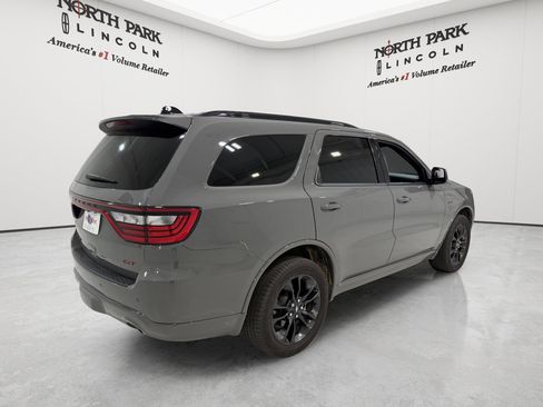 Used 2025 Dodge Durango GT AWD/4WD image 5