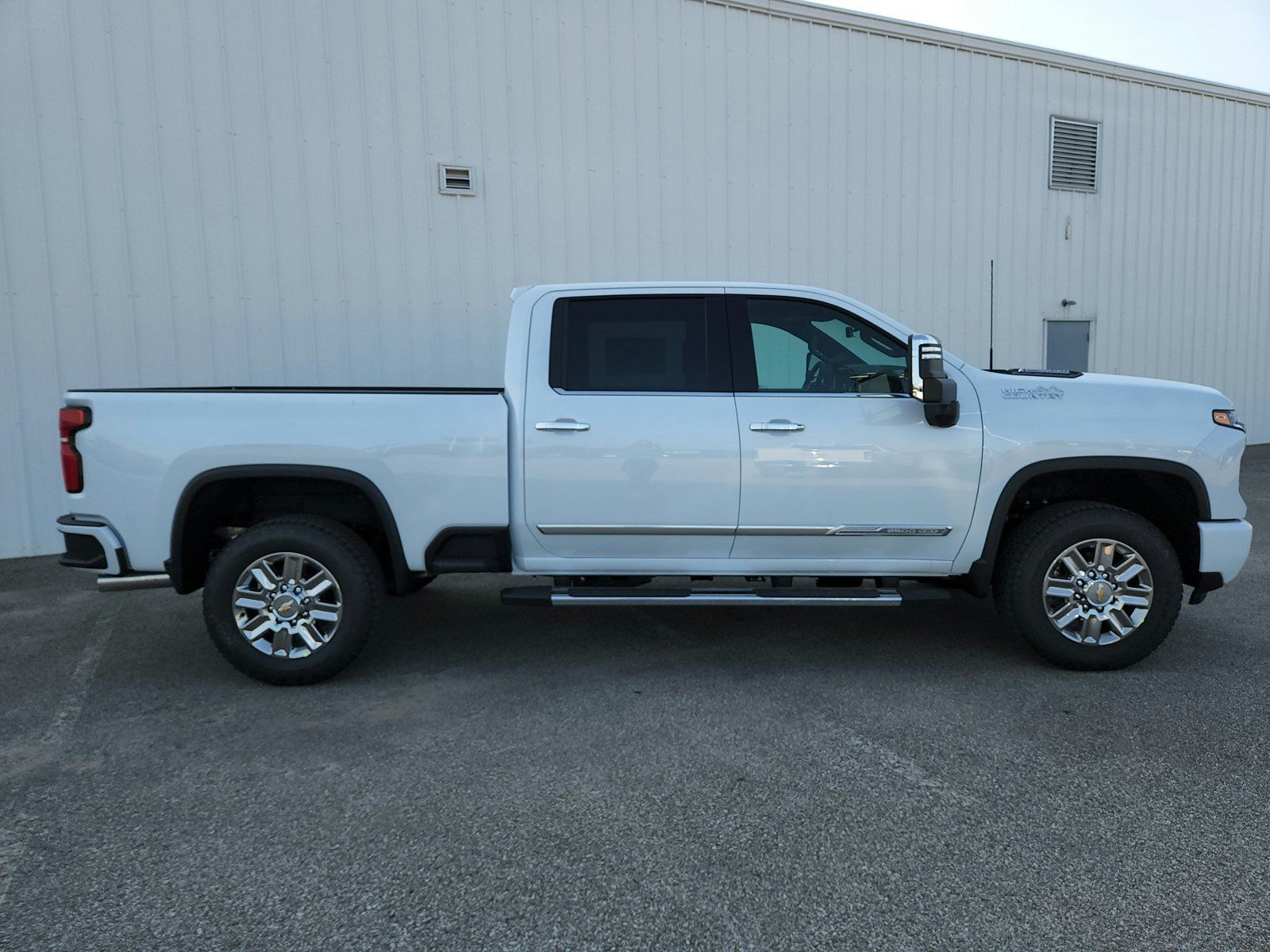 New 2026 Chevrolet Silverado 2500 High Country w/ Technology Package AWD/4WD image 27