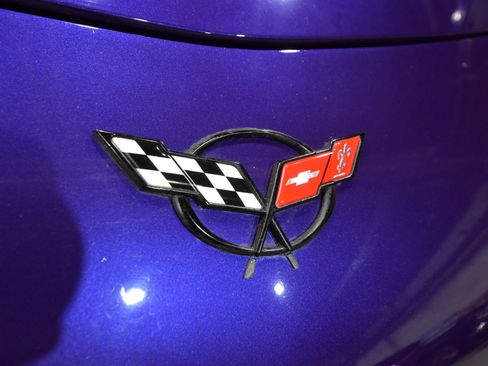 Used 1998 Chevrolet Corvette Convertible w/ Memory Pkg image 7