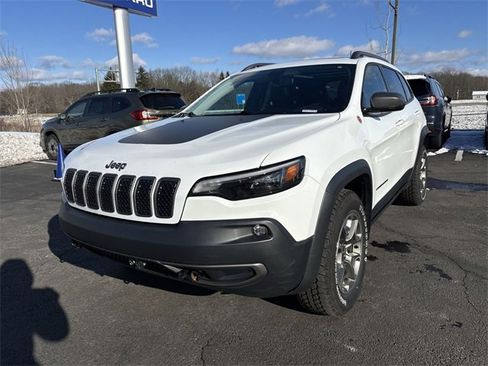 Used 2020 Jeep Cherokee Trailhawk w/ Comfort/Convenience Group image 5
