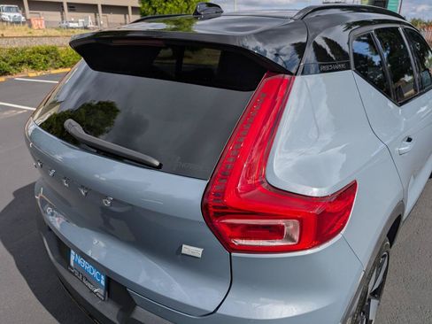 Used 2023 Volvo XC40 Recharge Ultimate AWD/4WD image 26
