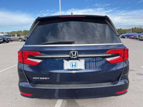 Used 2022 Honda Odyssey EX-L image 5