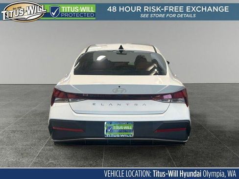 New 2026 Hyundai Elantra SE FWD image 6