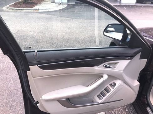 Used 2009 Cadillac CTS 3.6 RWD image 15