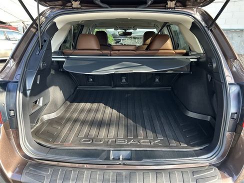 Used 2019 Subaru Outback 2.5i Touring w/ Popular Package #3A image 21
