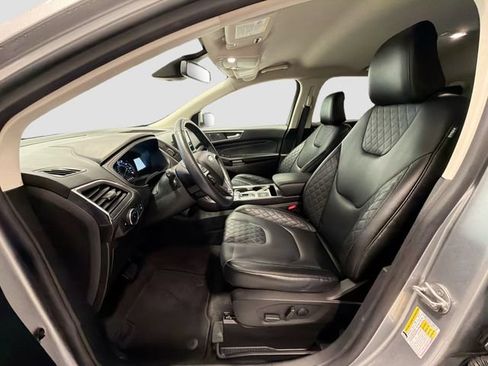 Used 2024 Ford Edge Titanium AWD/4WD image 17