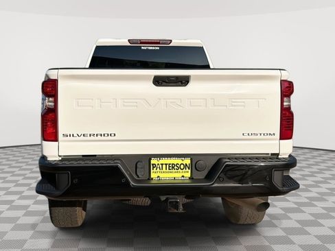 Used 2024 Chevrolet Silverado 2500 Custom w/ Custom Value Package AWD/4WD image 3
