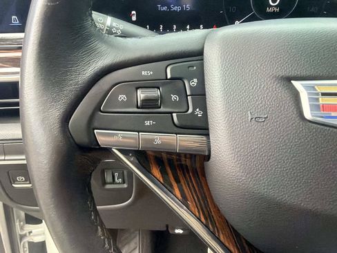 Used 2023 Cadillac Escalade Luxury RWD image 29