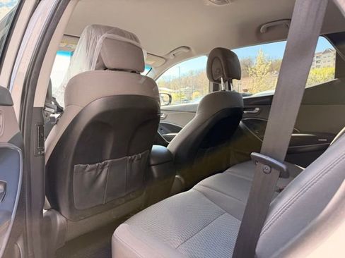 Used 2018 Hyundai Santa Fe Sport w/ Cargo Package AWD/4WD image 9