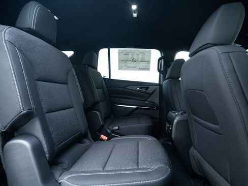 New 2026 Chevrolet Traverse LT w/ Midnight/Sport Edition image 14