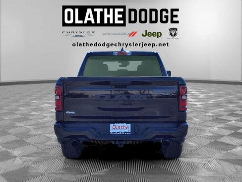New 2026 RAM 1500 Express AWD/4WD image 23