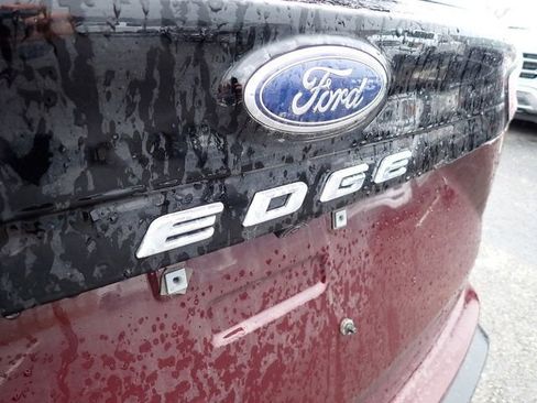 Certified 2024 Ford Edge SEL AWD/4WD image 4