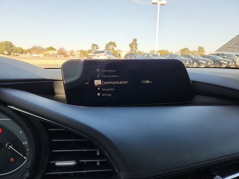 Used 2023 MAZDA MAZDA3 s image 19