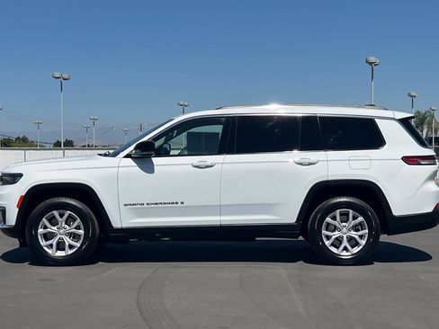 Used 2022 Jeep Grand Cherokee L Limited RWD image 8