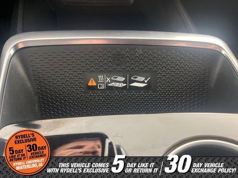 Certified 2025 Chevrolet Equinox LT w/ Convenience Package II image 37