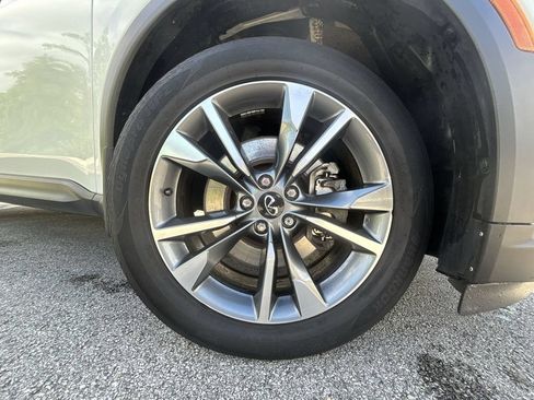 Certified 2023 INFINITI QX60 Luxe w/ Cargo Package AWD/4WD image 19