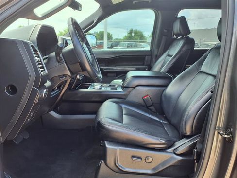Used 2021 Ford Expedition XL image 19