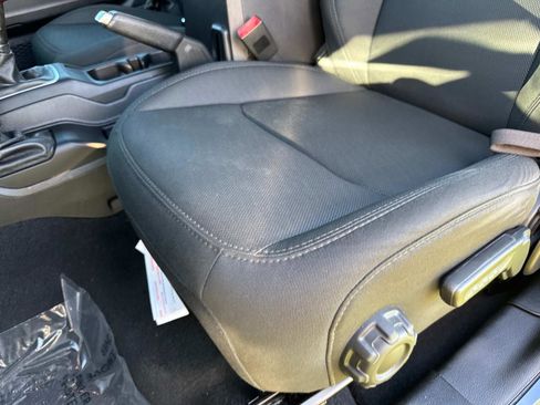 Used 2019 Jeep Wrangler Unlimited Sport S image 20