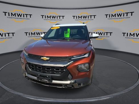 Used 2021 Chevrolet TrailBlazer ACTIV w/ Convenience Package image 3
