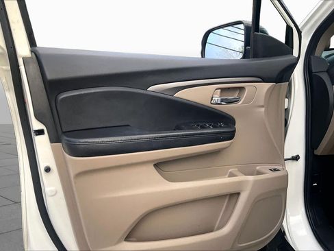 Used 2018 Honda Pilot EX-L image 22