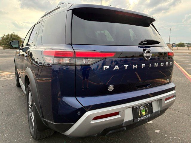 Certified 2023 Nissan Pathfinder SL w/ SL Premium Package FWD image 4