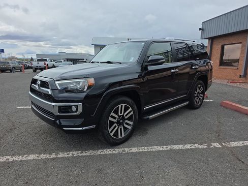 Used 2016 Toyota 4Runner Limited AWD/4WD image 3