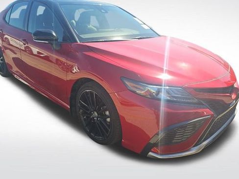 Used 2023 Toyota Camry XSE w/ Navigation Package FWD image 9