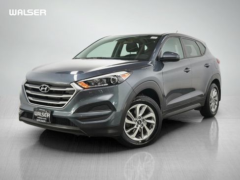 Used 2017 Hyundai Tucson SE w/ Cargo Package FWD image 1