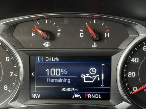 Used 2020 Chevrolet Equinox LT image 15