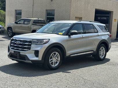 Used 2025 Ford Explorer Active