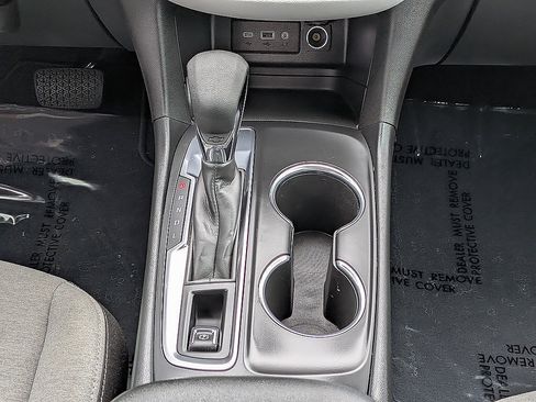 Certified 2024 Chevrolet Equinox LS w/ Midnight Edition FWD image 18