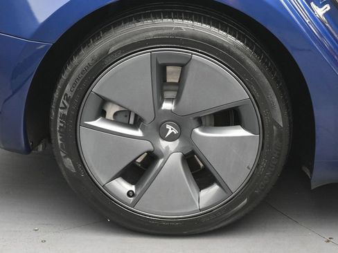 Used 2023 Tesla Model 3 Standard Range RWD image 34