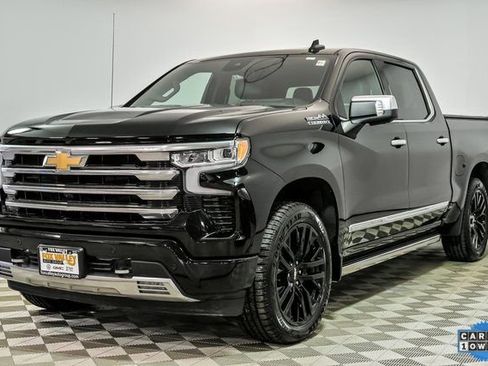 Used 2024 Chevrolet Silverado 1500 High Country w/ High Country Premium Package image 4