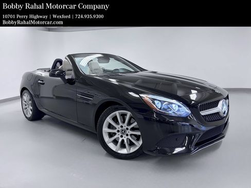 Used 2017 Mercedes-Benz SLC 300 image 1