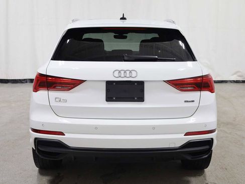 Used 2023 Audi Q3 2.0T Premium w/ Convenience Package image 7