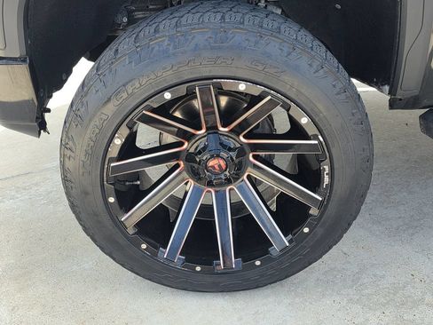 Used 2019 GMC Sierra 1500 AT4 w/ AT4 Premium Package AWD/4WD image 32