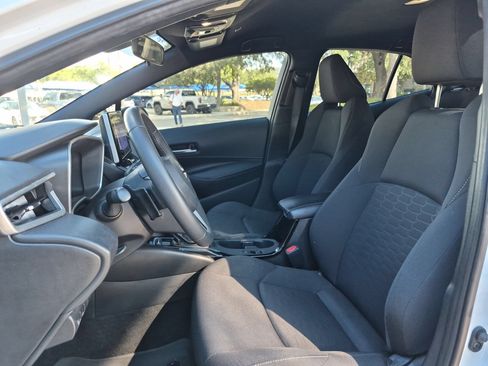 Used 2023 Toyota Corolla SE FWD image 7