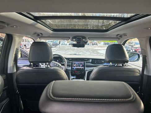 Used 2023 Jeep Grand Cherokee 30th Anniversary image 54