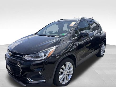 Used 2018 Chevrolet Trax Premier FWD image 4