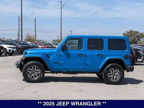 New 2025 Jeep Wrangler Unlimited Sahara w/ Technology Group AWD/4WD image 8