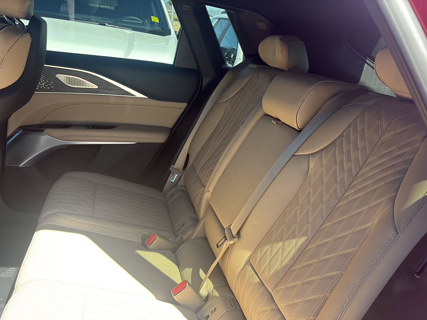 Used 2026 Cadillac Lyriq Signature Luxury w/ Nappa Leather Package AWD/4WD image 30