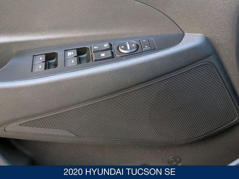 Used 2020 Hyundai Tucson SE image 15