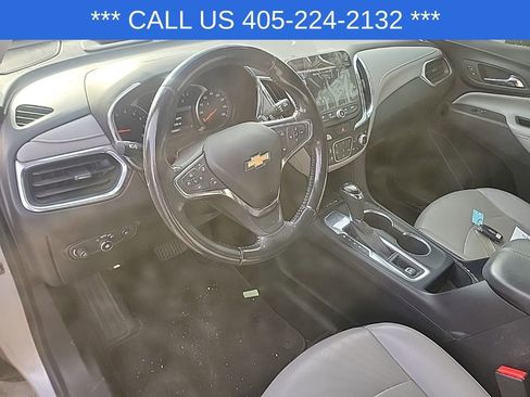 Used 2020 Chevrolet Equinox Premier image 22